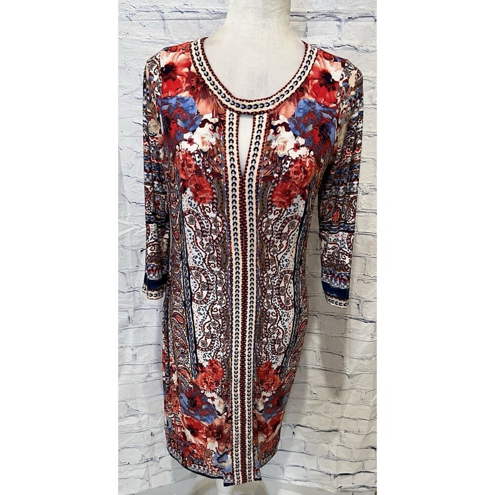 Beige by ECI Shift Dress Womens 4 Boho Floral & Paisley Boat Neck 3/4 sleeves